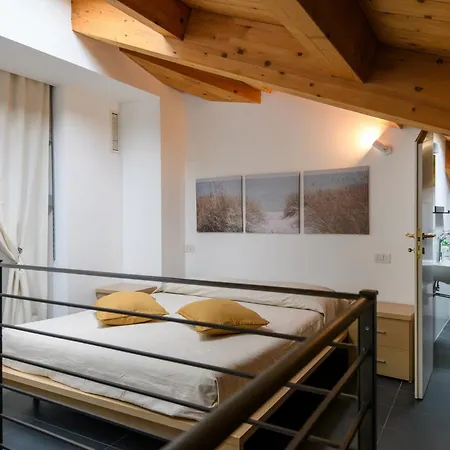 Guesthost - Branca 54 Flat In Center Of * Pesaro